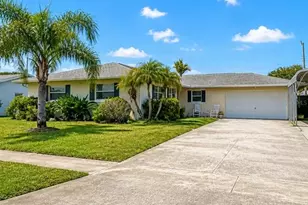 1600 Bimini St, Titusville, FL 32780 - Photo 4