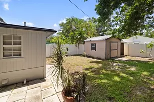 2702 Grand Cayman St, Sarasota, FL 34231 - Photo 34