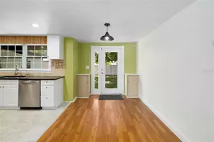 2702 Grand Cayman St, Sarasota, FL 34231 - Photo 10