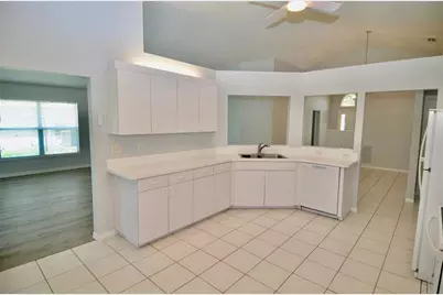 419 25th Drive E, Ellenton, FL 34222 - Photo 8
