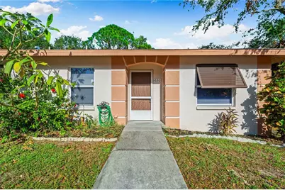 630 N Jefferson Avenue #19, Sarasota, FL 34237 - Photo 2
