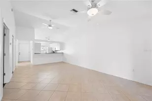 630 N Jefferson Ave, Sarasota, FL 34237 - Photo 8