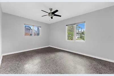 2488 Davis Boulevard, Sarasota, FL 34237 - Photo 28