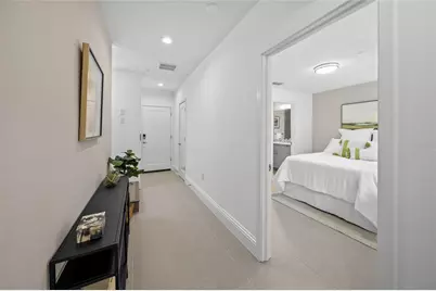 72 N School Avenue, Sarasota, FL 34237 - Photo 4