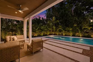 1671 Arlington St, Sarasota, FL 34239 - Photo 28