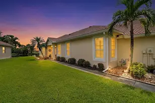 5037 Whispering Oaks Dr, North Port, FL 34287 - Photo 2