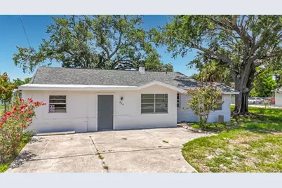 220 29th Street E, Palmetto, FL 34221 - Photo 14