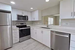 2515 Bayshore Gardens Pkwy, Bradenton, FL 34207 - Photo 2