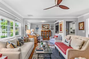 1907 Magnolia St, Sarasota, FL 34239 - Photo 10