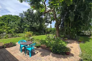 5116 13th Ave Dr W, Bradenton, FL 34209 - Photo 18