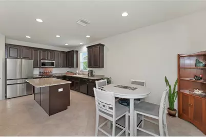 7711 110th Avenue E, Parrish, FL 34219 - Photo 8
