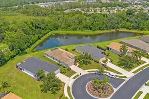 12225 Whisper Lake Dr, Bradenton, FL 34211 - Photo 30