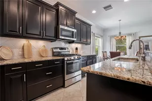 12225 Whisper Lake Dr, Bradenton, FL 34211 - Photo 4