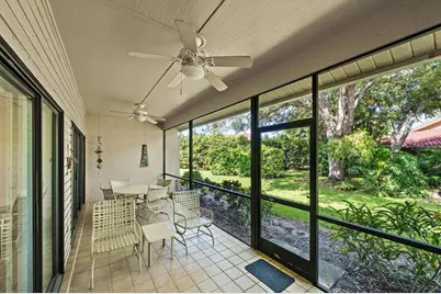 4942 Kestral Park Circle #10, Sarasota, FL 34231 - Photo 28