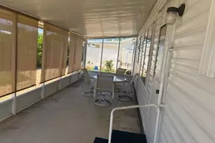 251 Southwinds Dr, Sarasota, FL 34231 - Photo 22