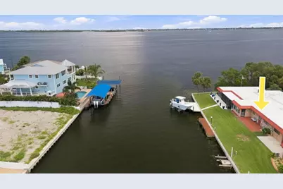 3840 Catalina Drive, Bradenton, FL 34210 - Photo 4