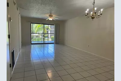 7205 Curtiss Avenue #2B, Sarasota, FL 34231 - Photo 2