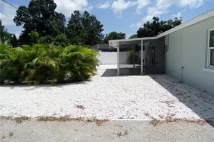 4925 Silk Oak Dr, Sarasota, FL 34232 - Photo 48