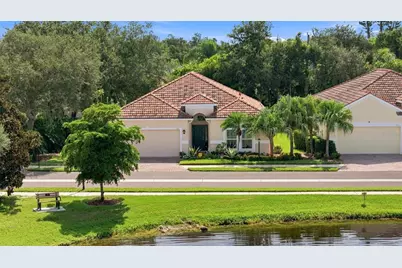 7707 33rd Street E, Sarasota, FL 34243 - Photo 42