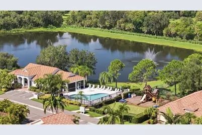 7707 33rd Street E, Sarasota, FL 34243 - Photo 36