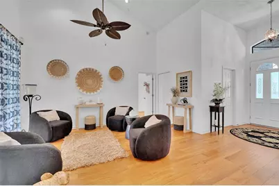 4739 Spring Meadow Lane, Sarasota, FL 34233 - Photo 16