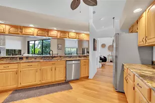 4739 Spring Meadow Ln, Sarasota, FL 34233 - Photo 32
