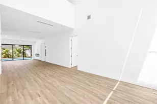 2345 Temple St, Sarasota, FL 34239 - Photo 6