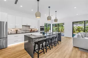 2345 Temple St, Sarasota, FL 34239 - Photo 24