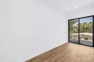 2345 Temple St, Sarasota, FL 34239 - Photo 42