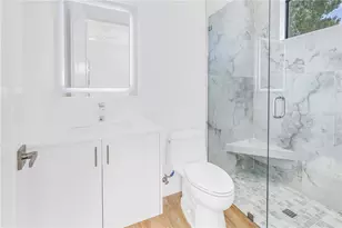 2345 Temple St, Sarasota, FL 34239 - Photo 36
