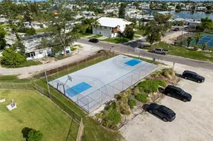 507 59th St, Bradenton Beach, FL 34217 - Photo 26