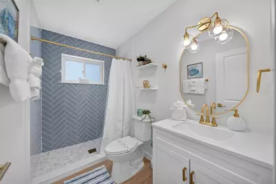 507 59th Street, Bradenton Beach, FL 34217 - Photo 12