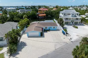 507 59th St, Bradenton Beach, FL 34217 - Photo 1