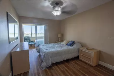 4525 Cove Circle #1107, Saint Petersburg, FL 33708 - Photo 20