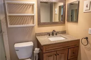 4525 Cove Cir, Saint Petersburg, FL 33708 - Photo 10