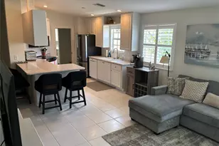 7562 Quinto Dr, Sarasota, FL 34238 - Photo 10
