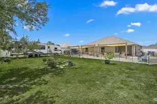 5904 33rd Dr E, Palmetto, FL 34221 - Photo 18