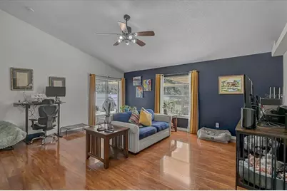 5904 33rd Drive E, Palmetto, FL 34221 - Photo 2