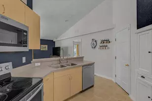 5904 33rd Dr E, Palmetto, FL 34221 - Photo 6