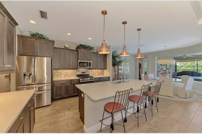 708 Rosemary Circle, Bradenton, FL 34212 - Photo 10