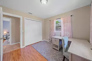 3338 Bailey St, Sarasota, FL 34237 - Photo 16