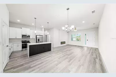 18374 Elgin Avenue, Port Charlotte, FL 33948 - Photo 12