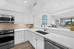 1906 Harbourside Dr, Longboat Key, FL 34228 - Photo 4