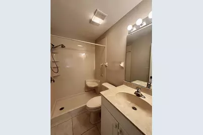 5207 Willow Links #34, Sarasota, FL 34235 - Photo 14