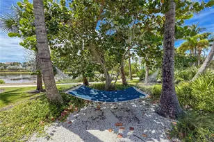 311 Sapphire Lake Dr, Bradenton, FL 34209 - Photo 84