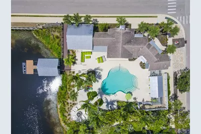 311 Sapphire Lake Drive #202, Bradenton, FL 34209 - Photo 64