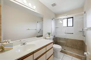 7858 Eagle Creek Dr, Sarasota, FL 34243 - Photo 18