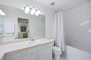7858 Eagle Creek Dr, Sarasota, FL 34243 - Photo 14