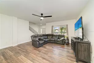 3220 37th Terrace E, Bradenton, FL 34208 - Photo 4