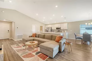 2512 58th Circle E, Palmetto, FL 34221 - Photo 4